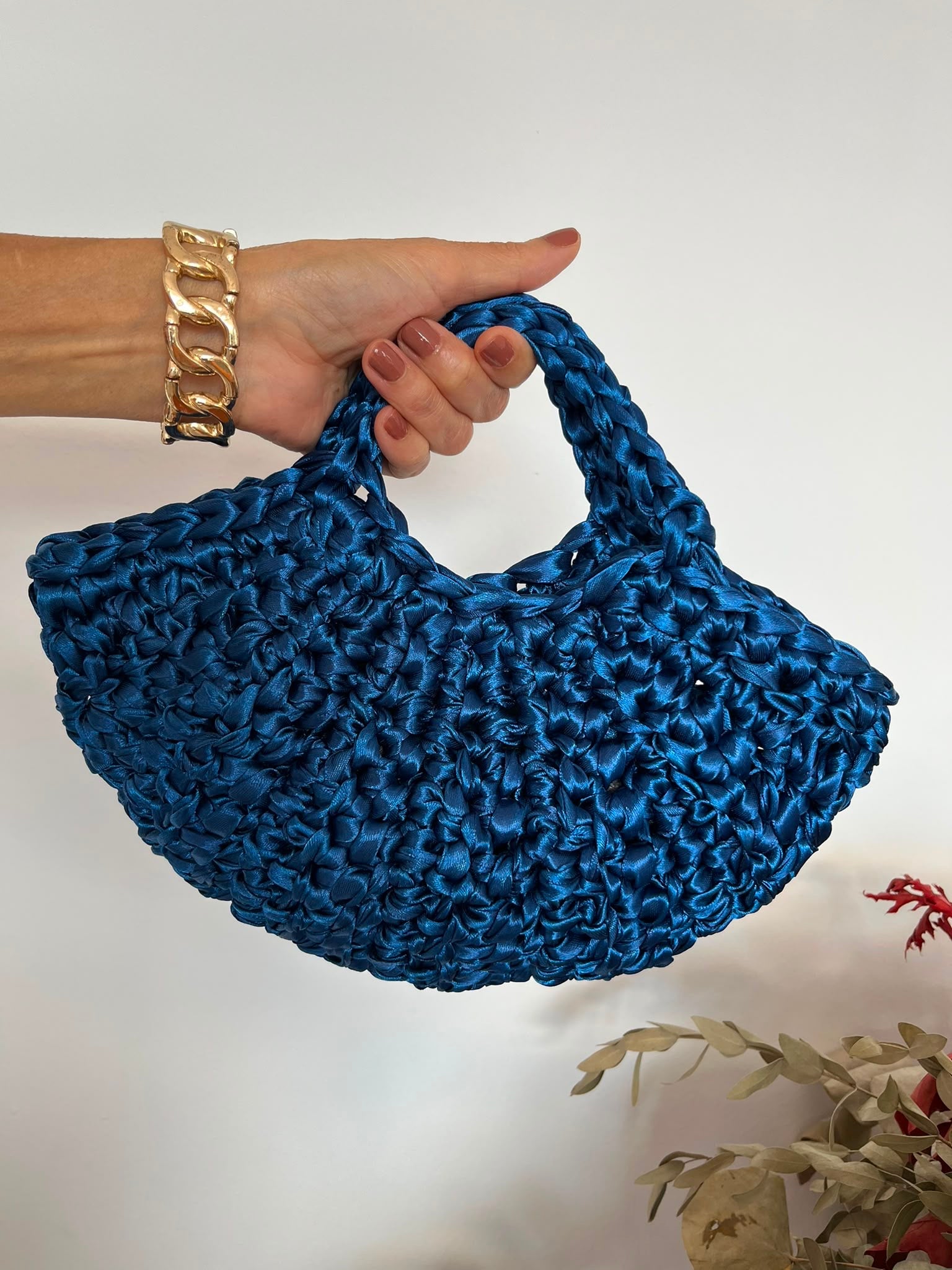 The Crochet — Azul