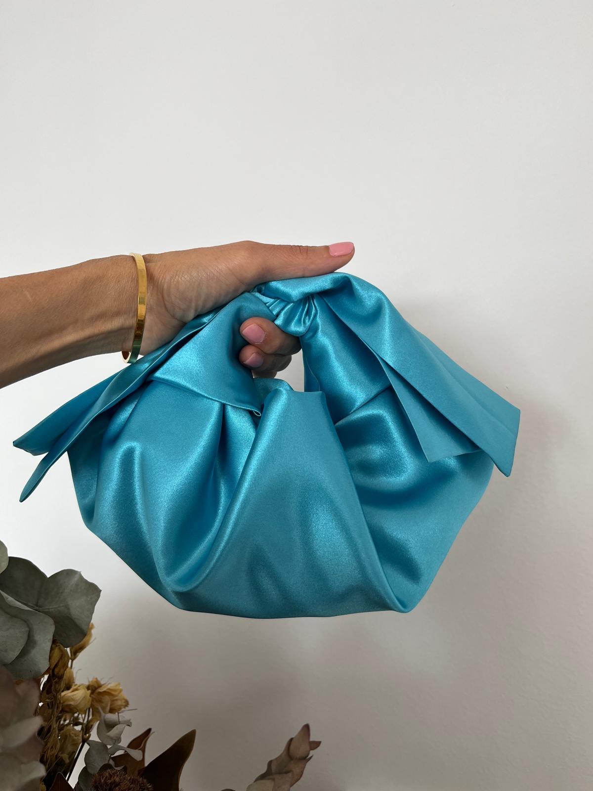 The Knot — Turquesa