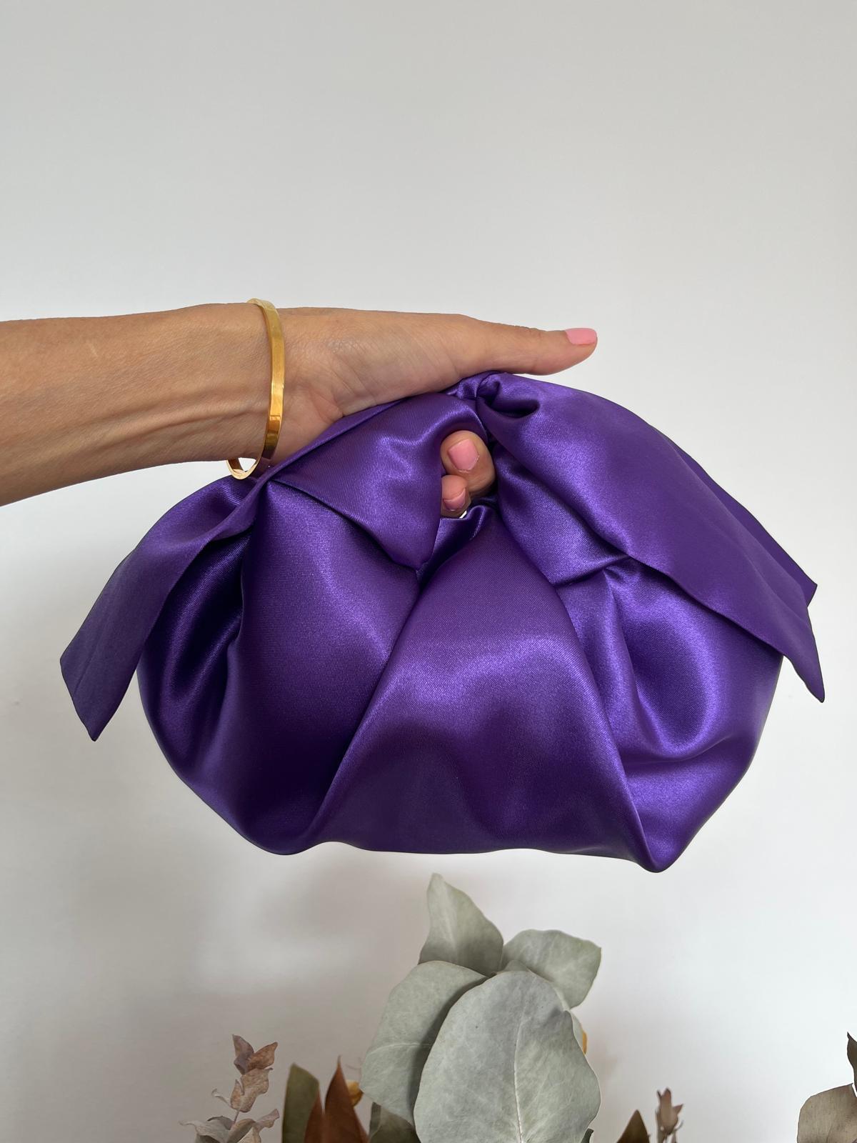 The Knot — Violeta